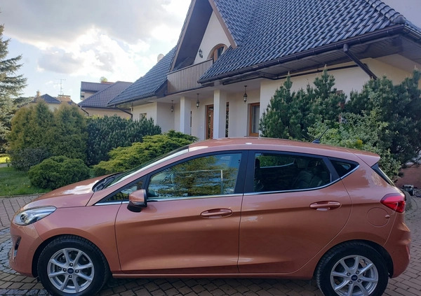 Ford Fiesta cena 42750 przebieg: 22800, rok produkcji 2017 z Częstochowa małe 436